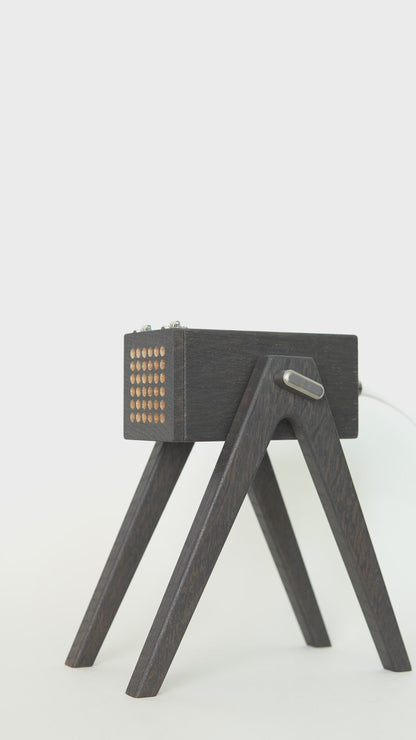 Geometric Tischleuchte in "Dark Chocolate"